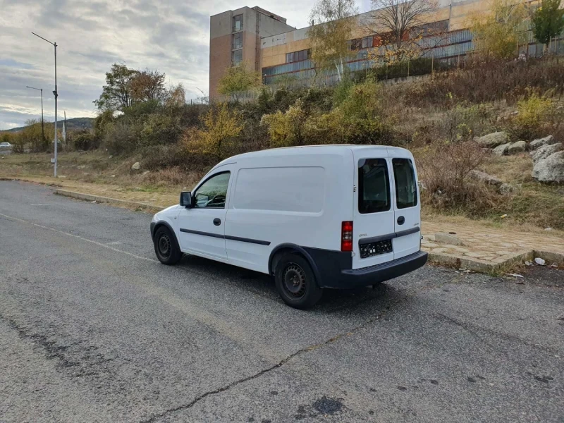 Opel Combo 1.3 CDTI, снимка 3 - Автомобили и джипове - 53507351