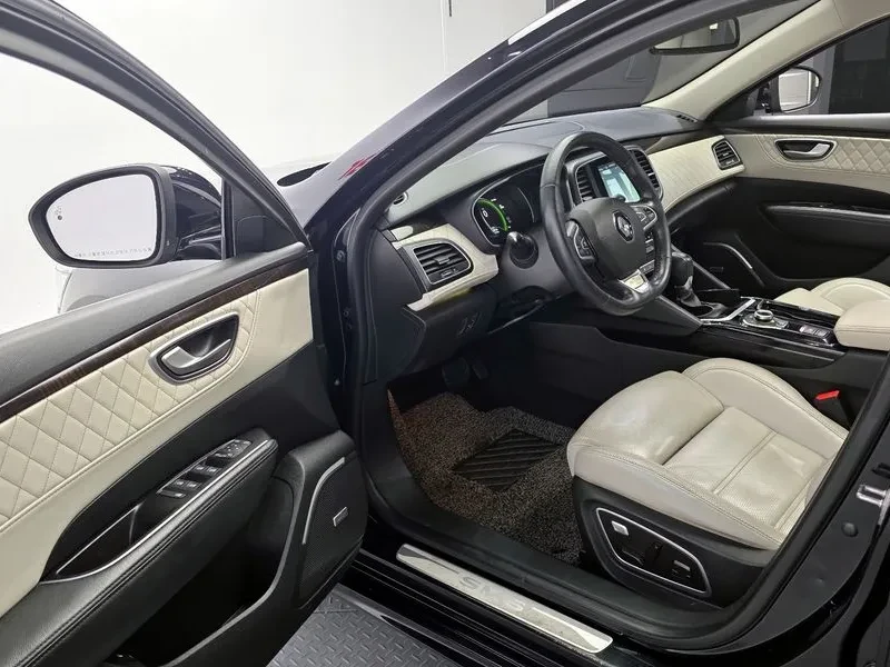 Renault Talisman, снимка 10 - Автомобили и джипове - 55351576