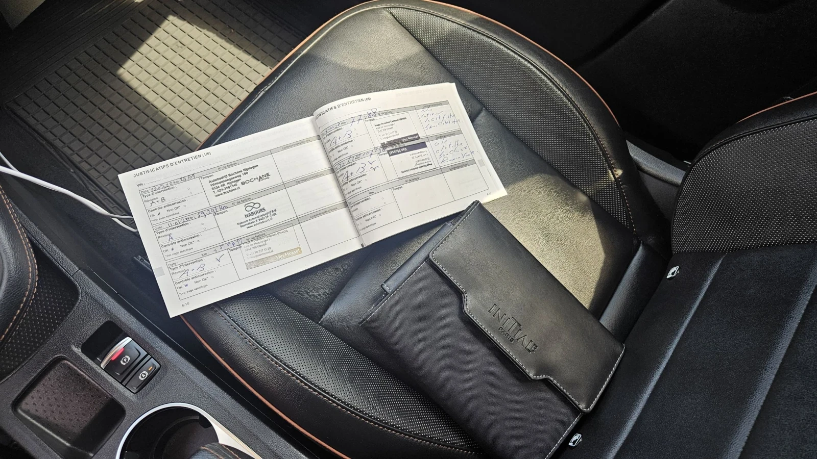 Renault Captur Initiale Paris, снимка 10 - Автомобили и джипове - 54962248