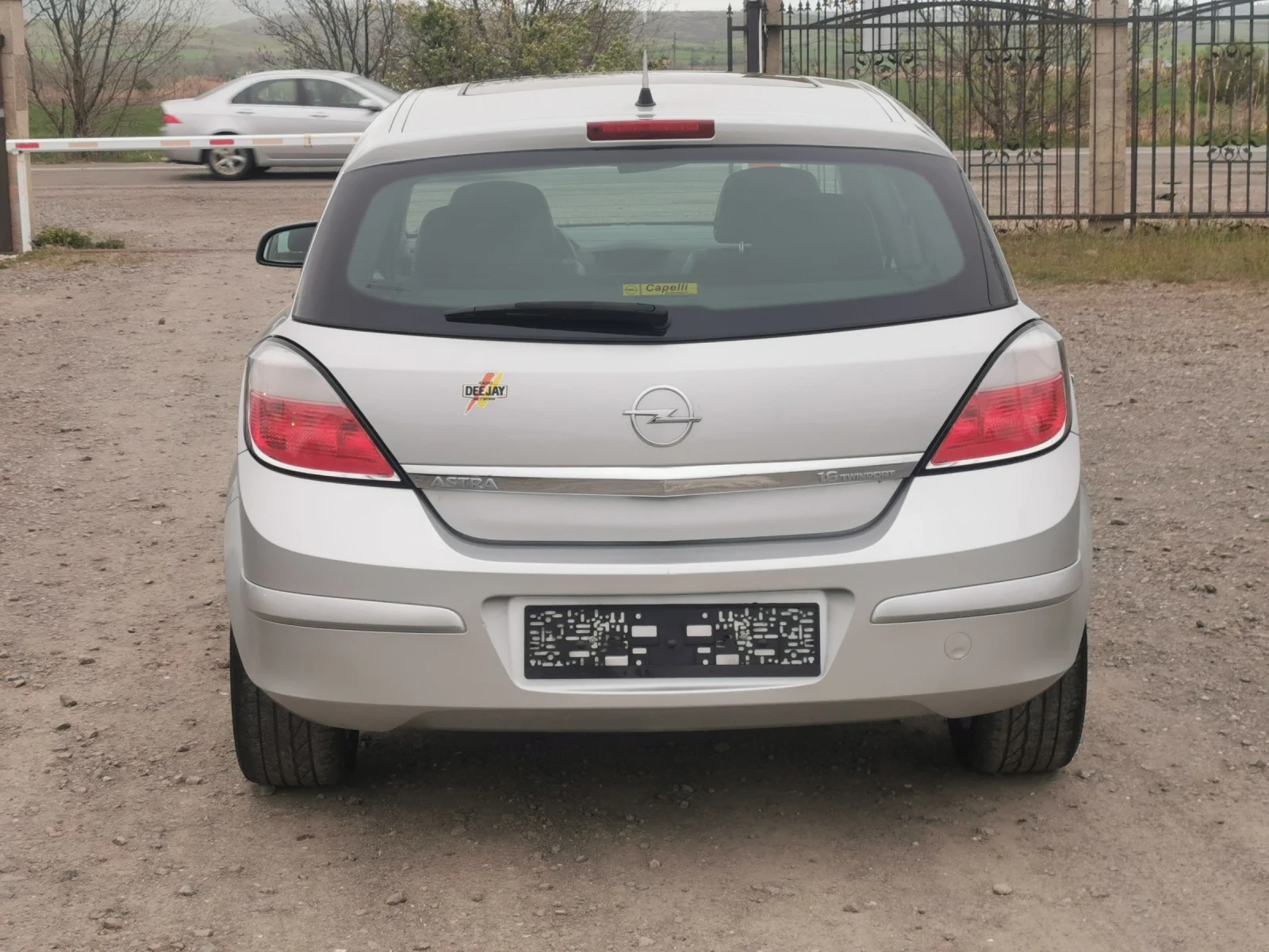 Opel Astra 1, 6i-GPL  - изображение 6