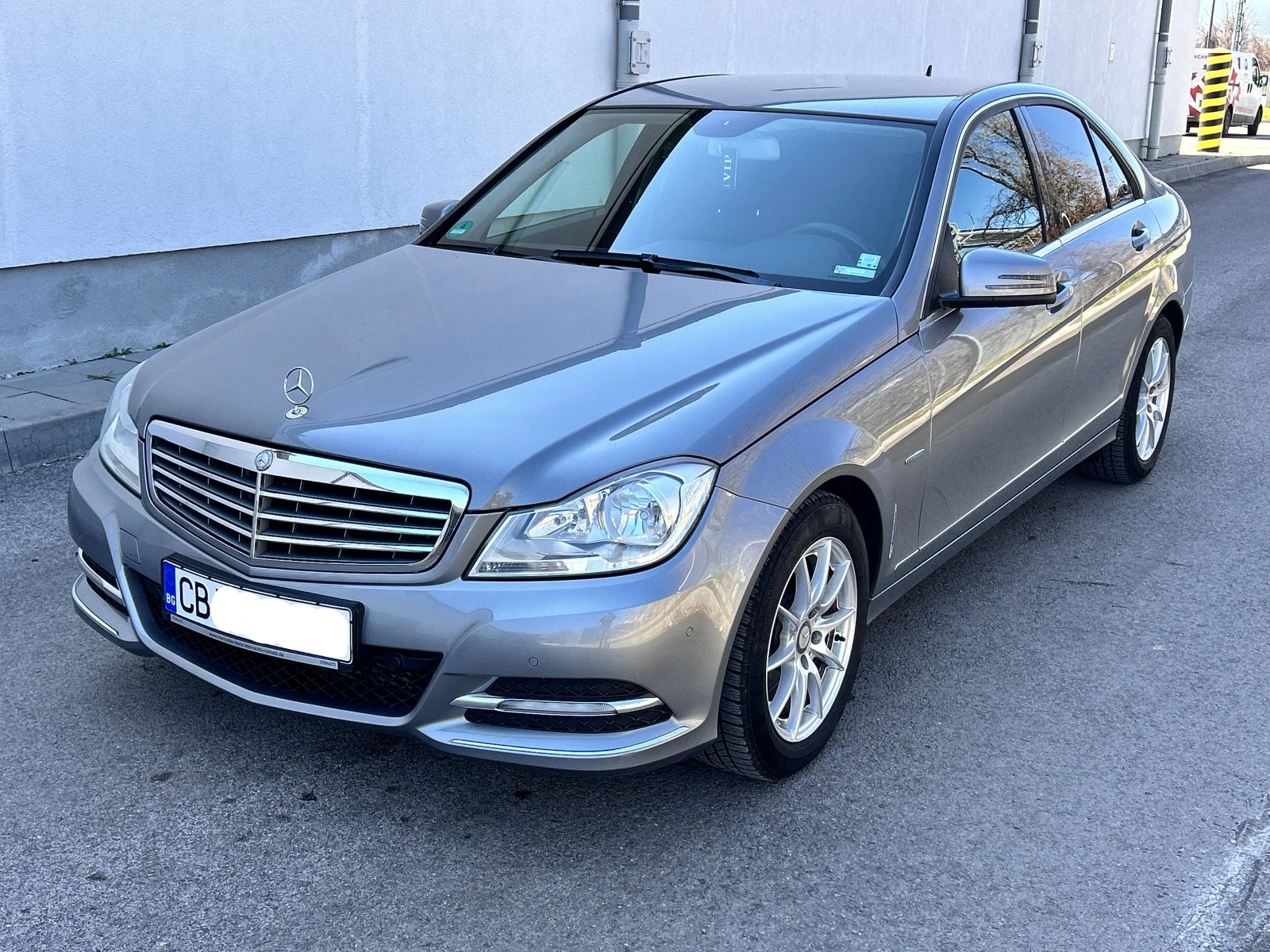 Mercedes-Benz C 180 Elegance - изображение 5