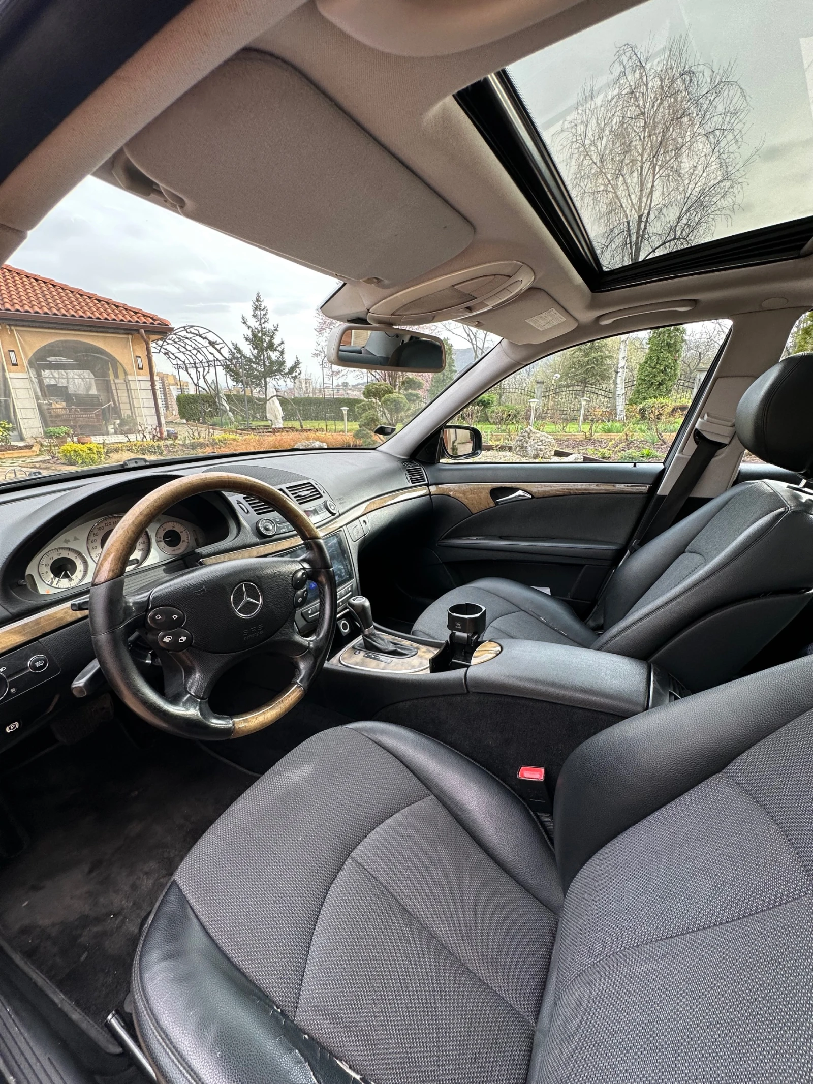 Mercedes-Benz E 320 СМЕНЕНИ ВЕРИГИ/ ШИБЕДАХ/ ПОДГРЕВ - изображение 7