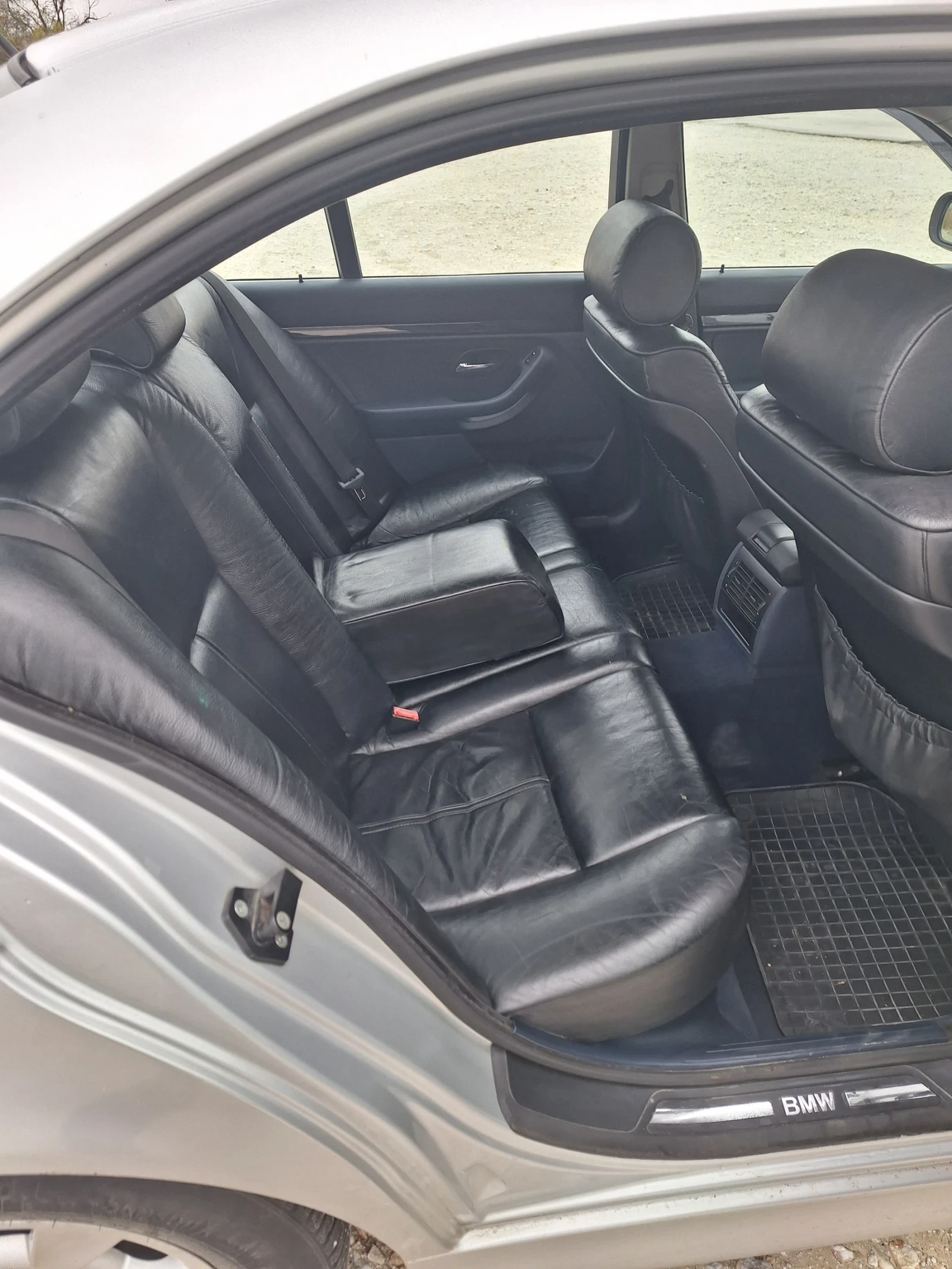 BMW 525  - изображение 9