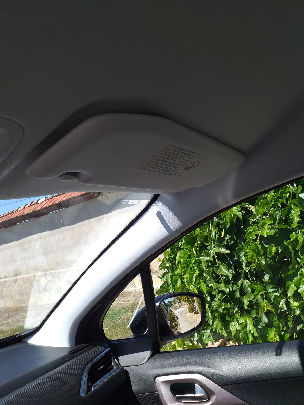 Peugeot 2008 1.6HDi - изображение 8