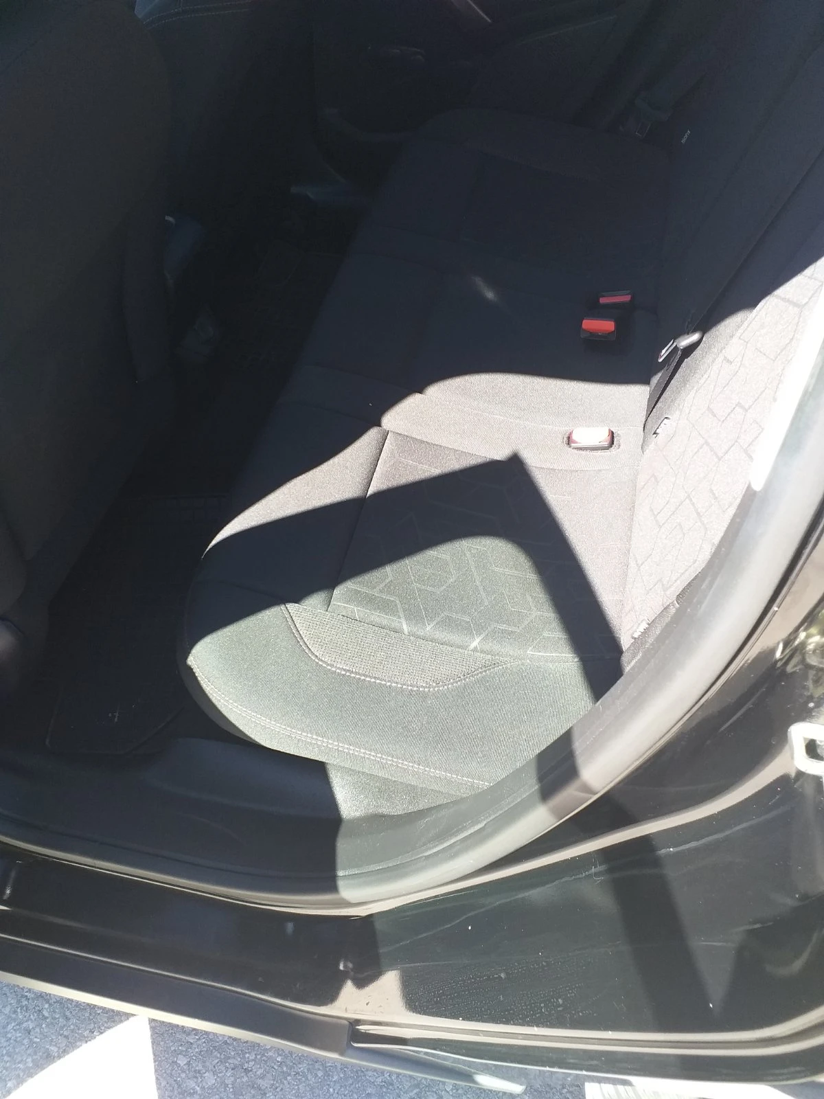 Peugeot 2008 1.6HDi - изображение 9