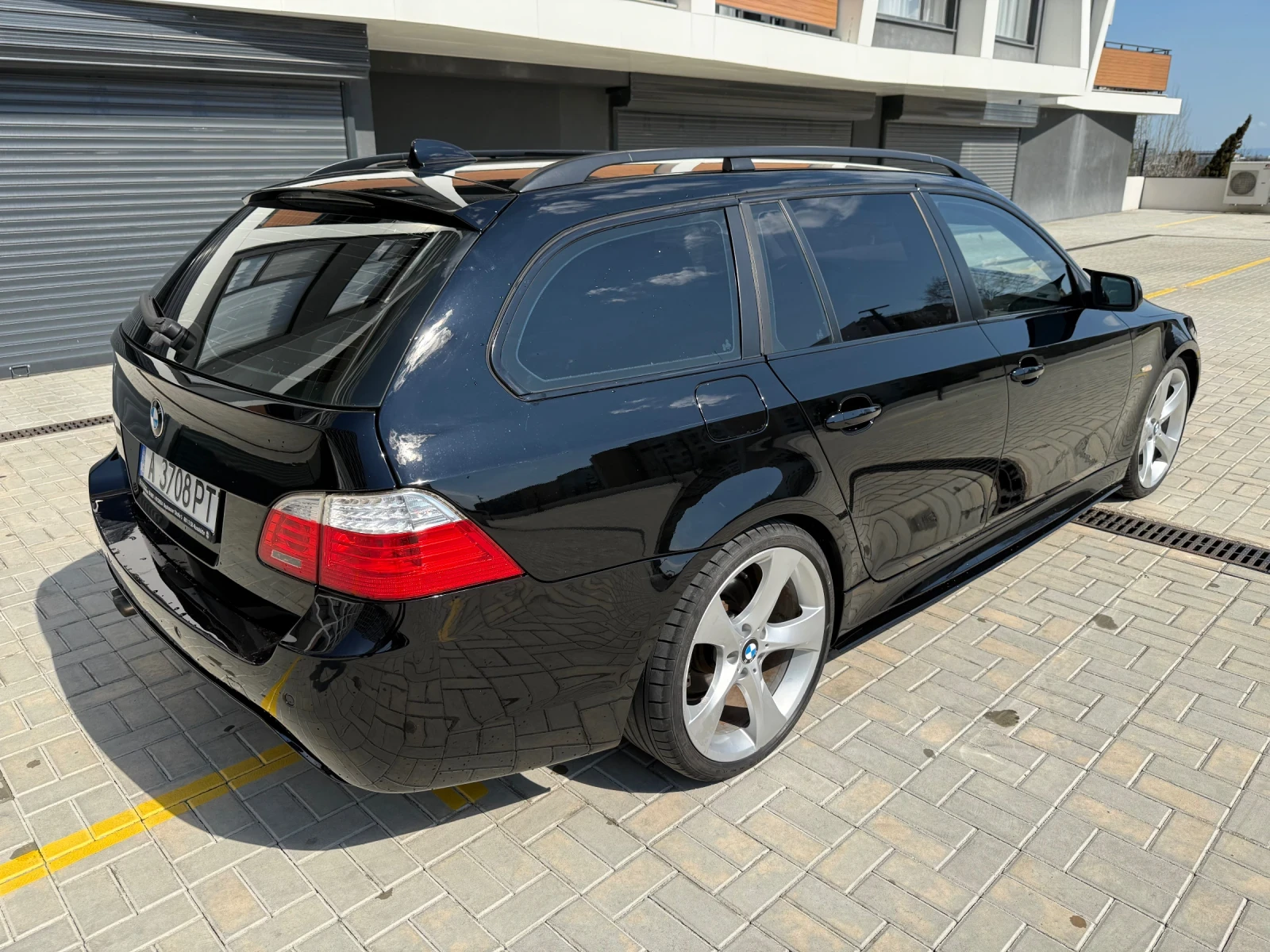 BMW 530 M pack, HUD, Comfort, Подгрев, SAT, снимка 6 - Автомобили и джипове - 53599455