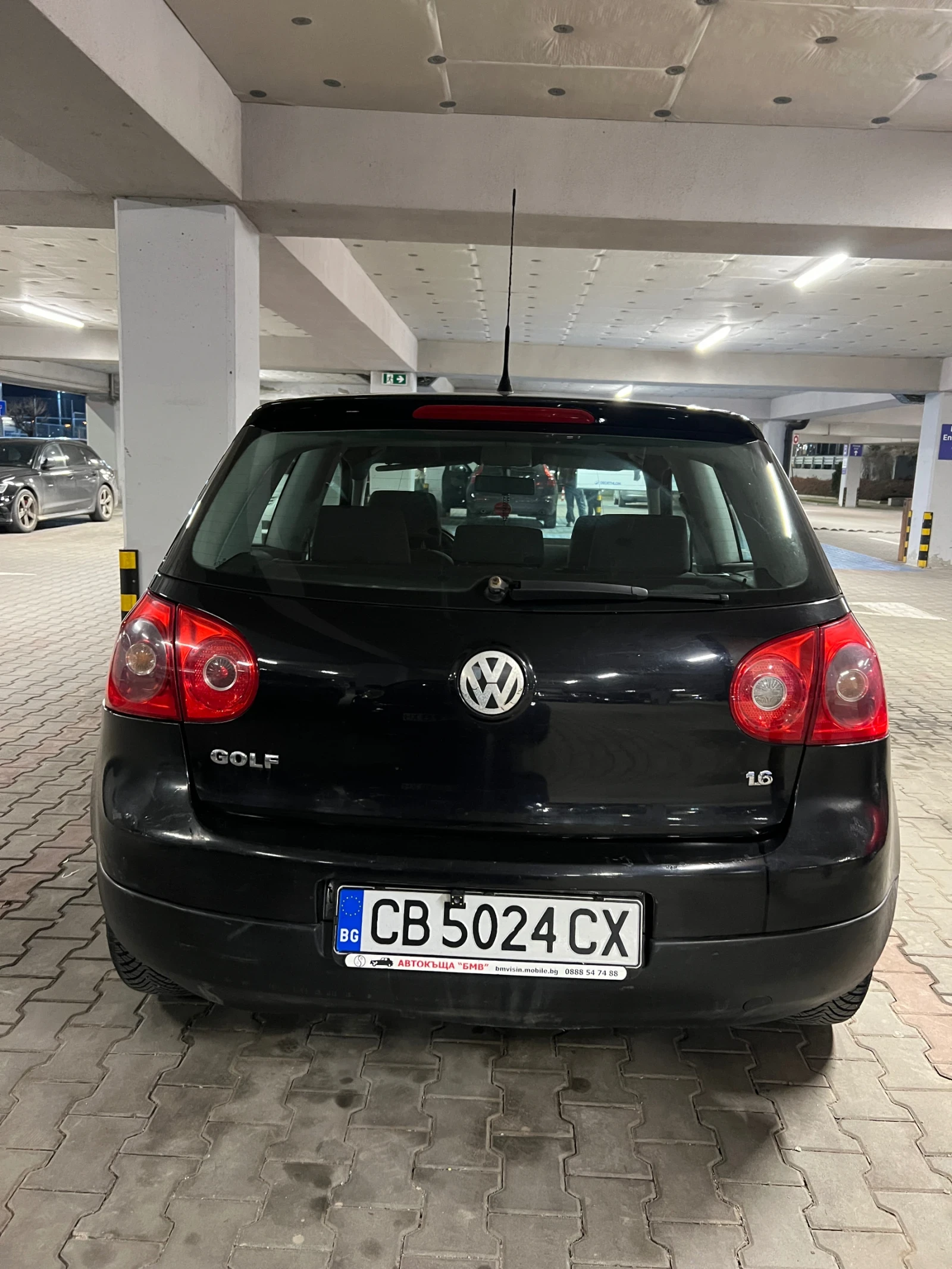 VW Golf 1.6 BSE, снимка 4 - Автомобили и джипове - 53806536