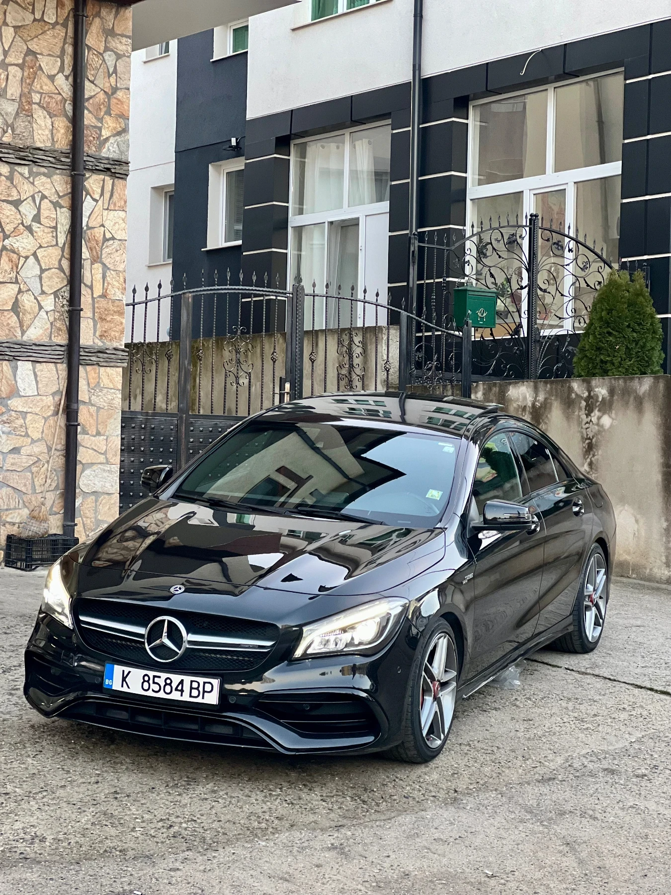 Mercedes-Benz CLA 45 AMG EDITION 1, снимка 3 - Автомобили и джипове - 53945713