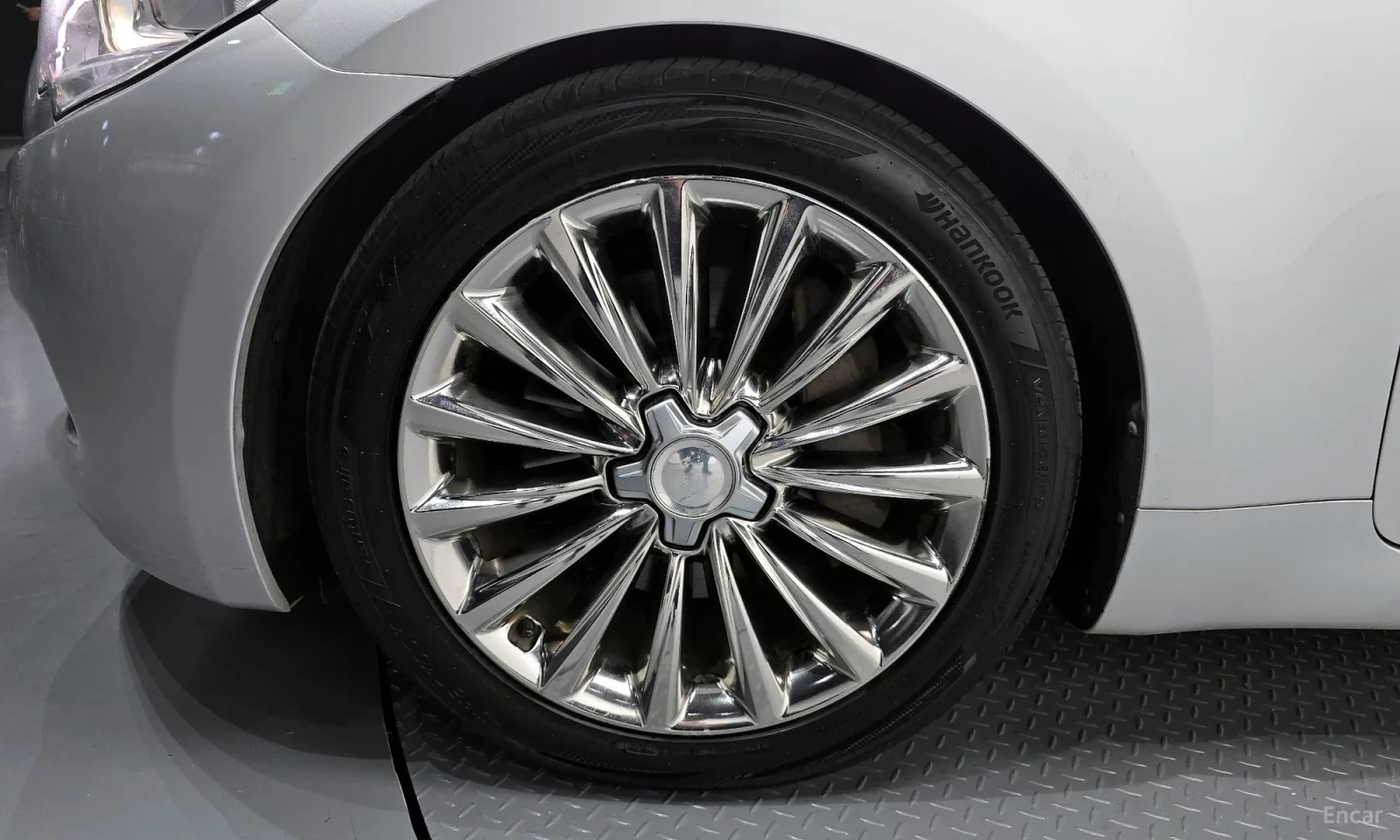 Kia K9 3.8 GDI Executive, снимка 3 - Автомобили и джипове - 54338925