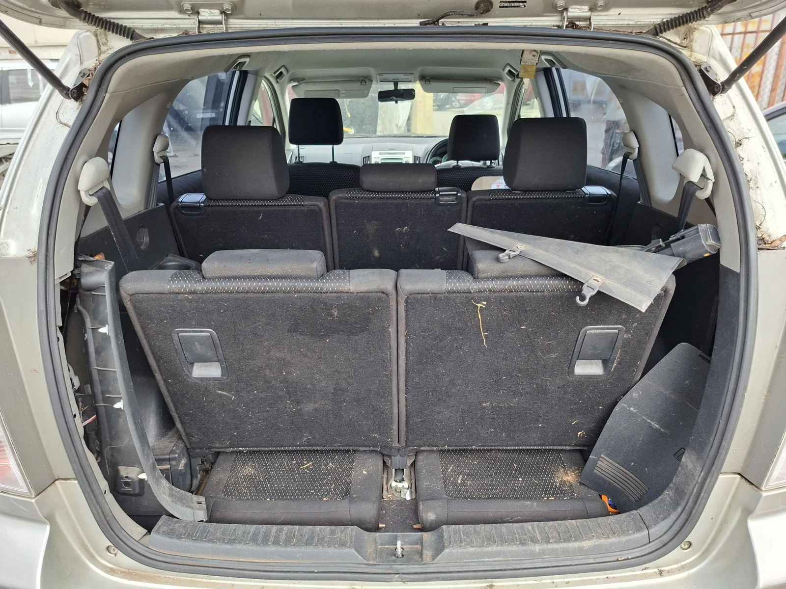 Toyota Corolla verso ���������� | Mobile.bg � ����������� 9