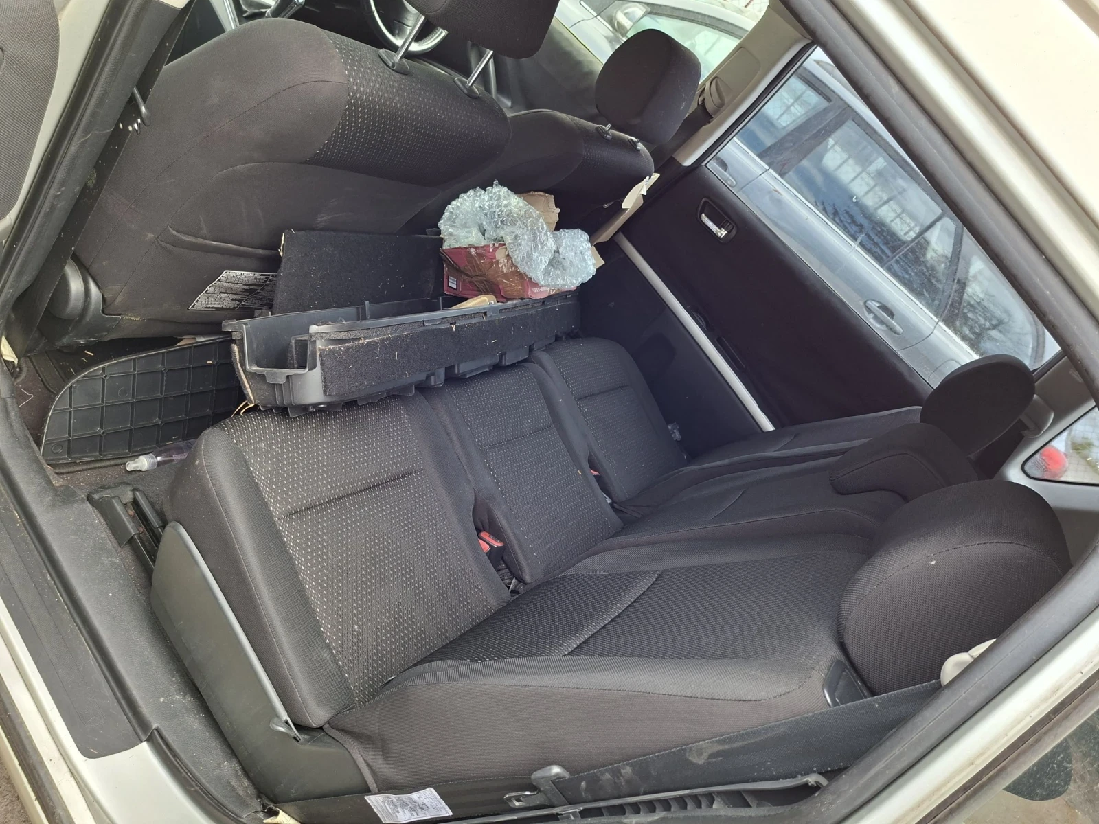 Toyota Corolla verso ���������� | Mobile.bg � ����������� 8