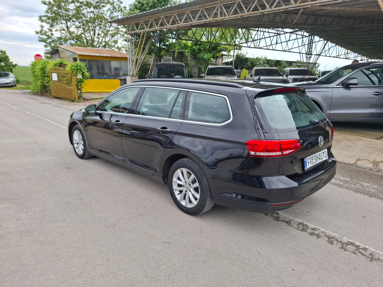 VW Passat 2.0TDI Navi Подгрев, снимка 4 - Автомобили и джипове - 54629125