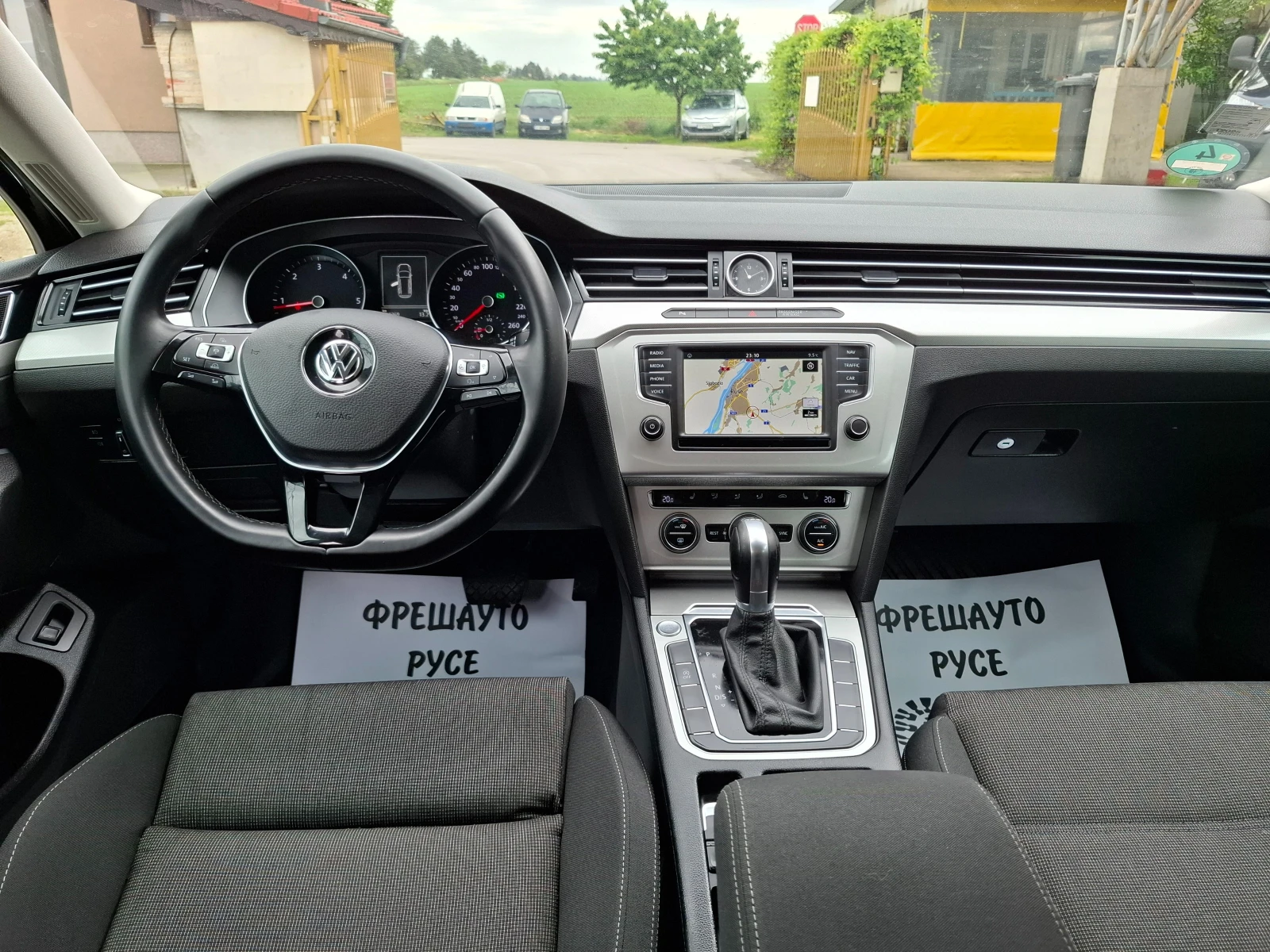 VW Passat 2.0TDI Navi Подгрев, снимка 9 - Автомобили и джипове - 54629125