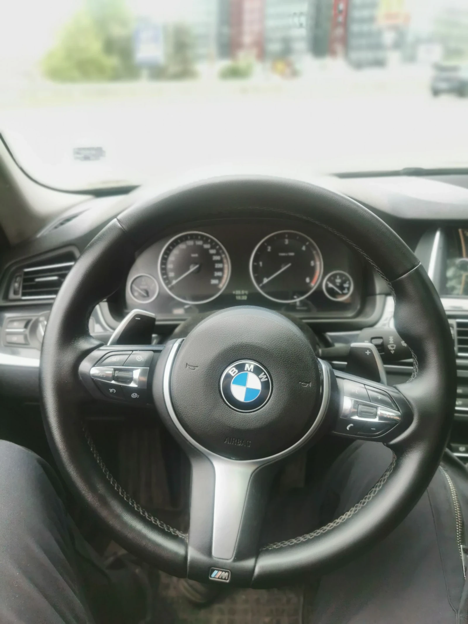 BMW 520 Седан, М пакет, снимка 12 - Автомобили и джипове - 54668511