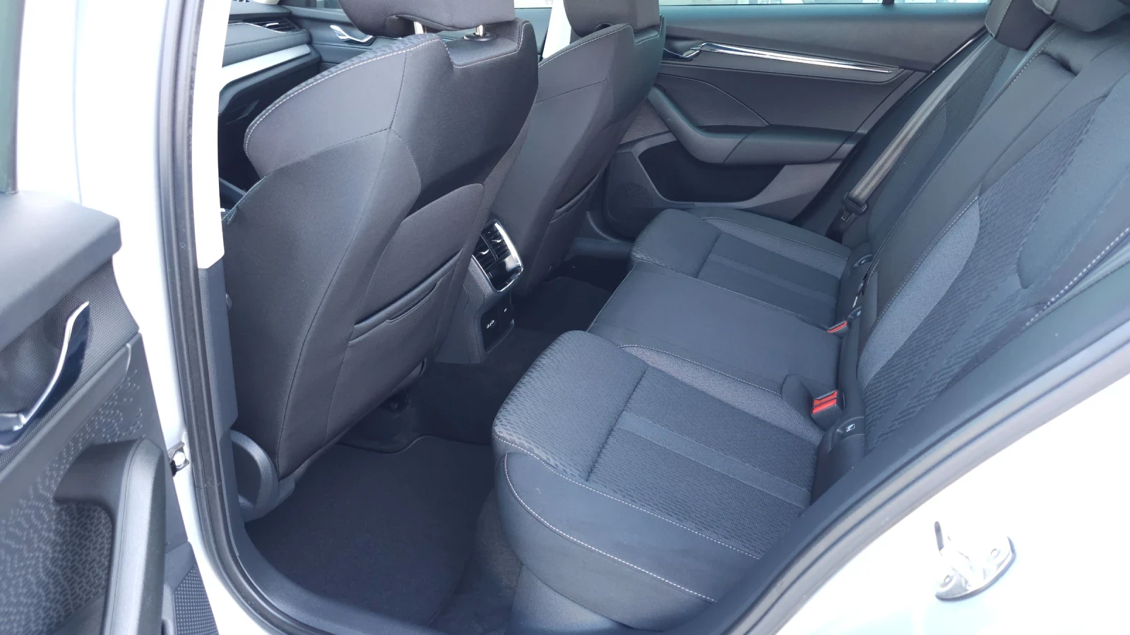 Skoda Octavia Germany/2, 0 TDI DSG Style/Key Go/LED/Kam./ | Mobile.bg � ����������� 15