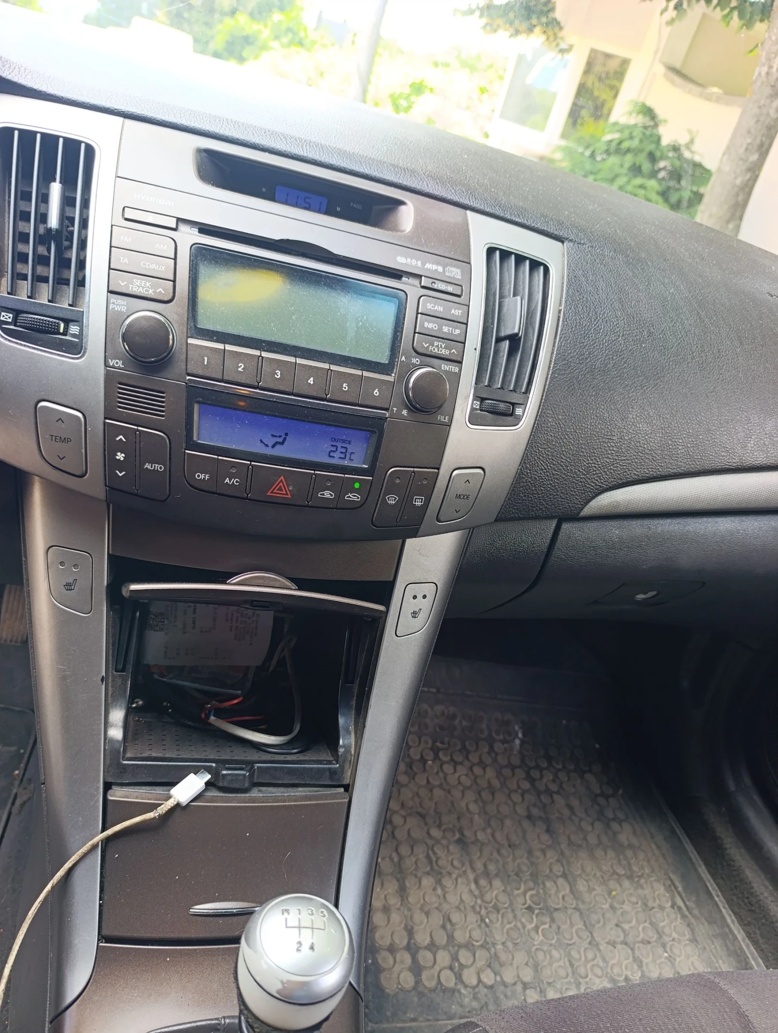 Hyundai Sonata, снимка 8 - Автомобили и джипове - 55214238