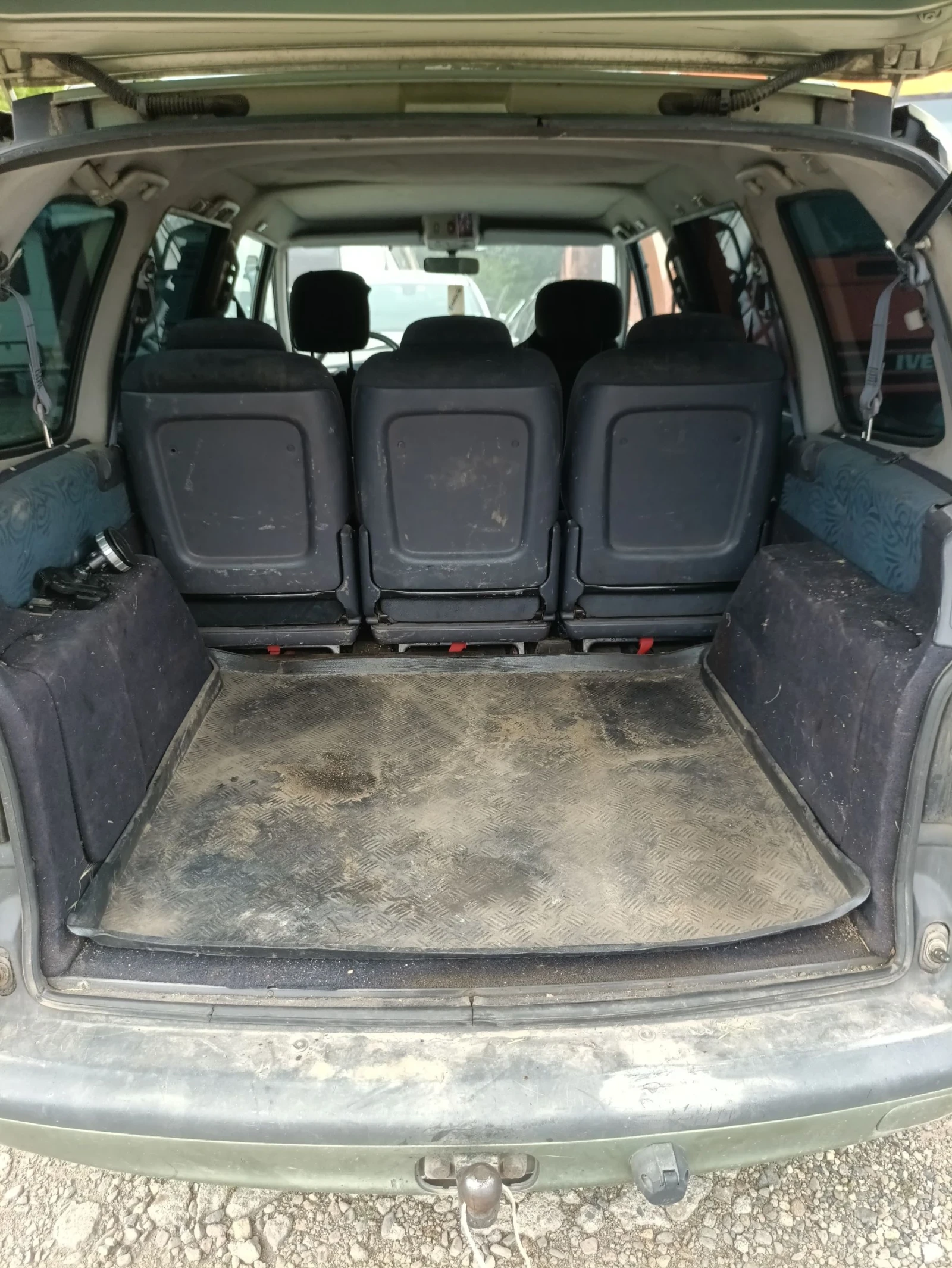 Renault Espace 2.0 8v 113 газ, снимка 4 - Автомобили и джипове - 55434454