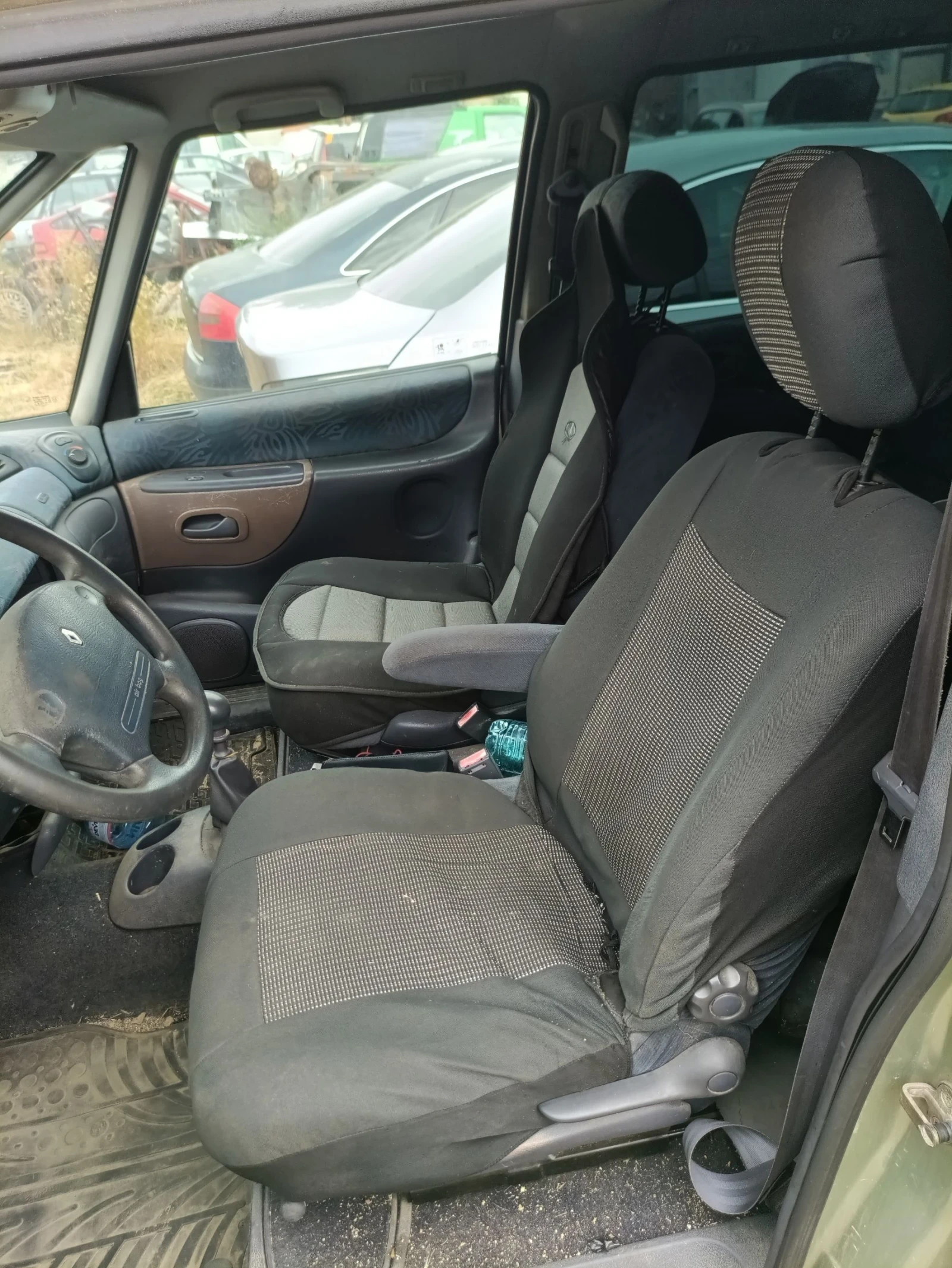 Renault Espace 2.0 8v 113 газ, снимка 6 - Автомобили и джипове - 55434454
