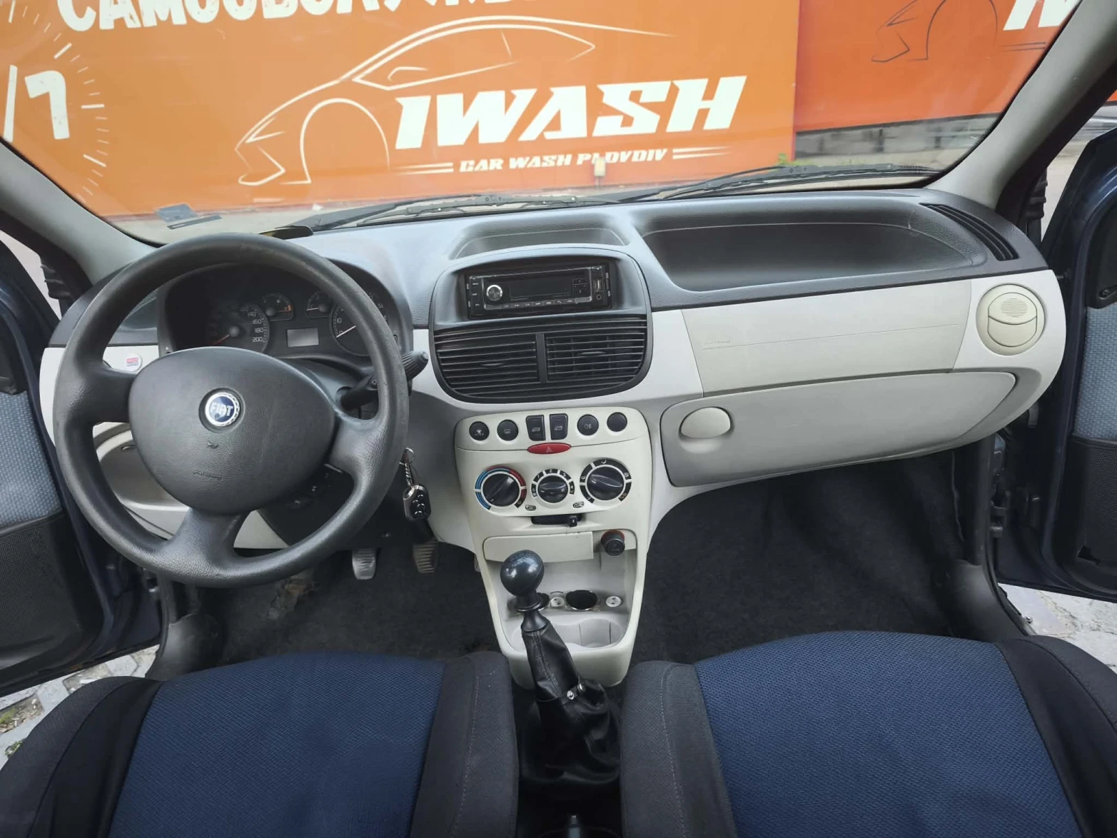 Fiat Punto 1.2, снимка 11 - Автомобили и джипове - 56318752