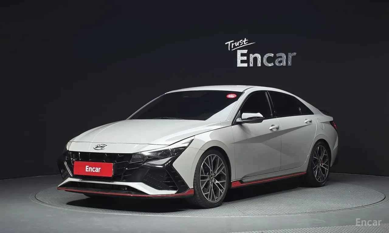 Hyundai Elantra КОЖА* ПОДГРЕВ* ОБДУХ* КАМЕРА* LANE* ASSIST* 