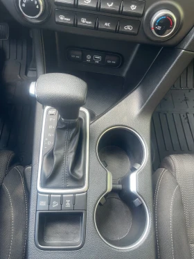 Kia Sportage AWD, снимка 12