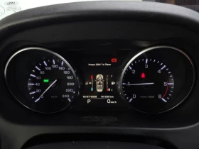 Land Rover Discovery Sport 2.0 Automatic, снимка 8