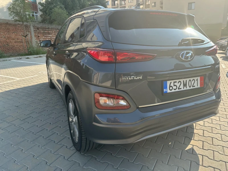 Hyundai Kona 64KWh PREMIUM/FULL ASS/DISTRONIC/KRELL/HEAD UP, снимка 7 - Автомобили и джипове - 47275703