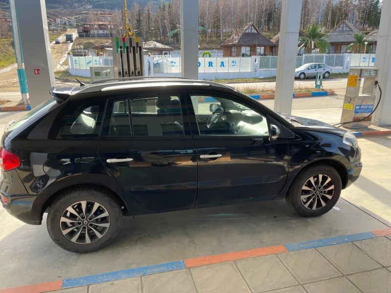 Renault Koleos, снимка 2 - Автомобили и джипове - 48480930