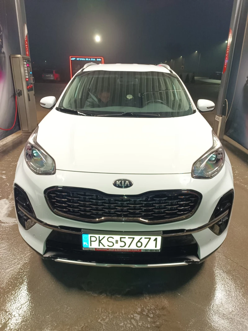 Kia Sportage, снимка 2 - Автомобили и джипове - 52885929