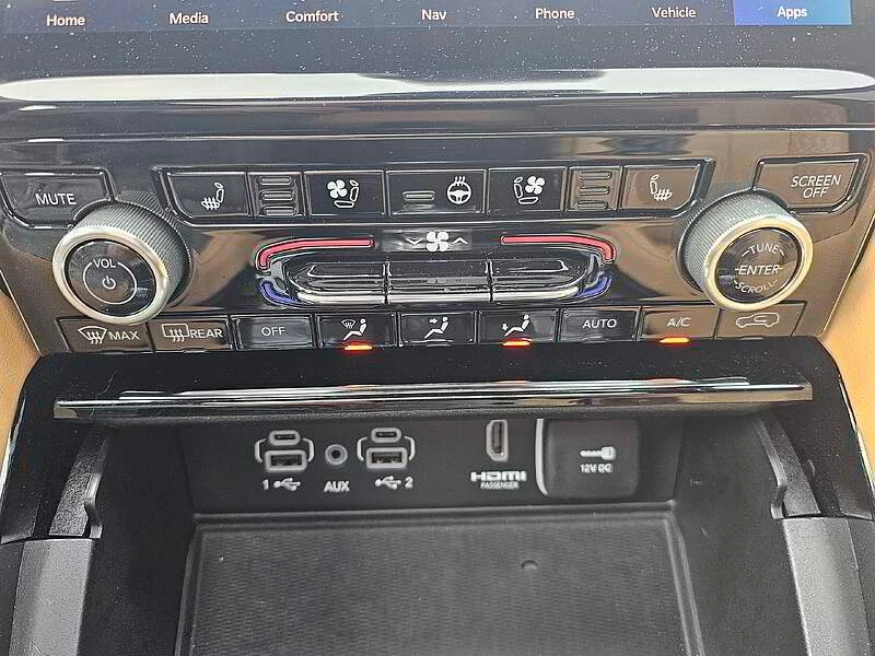 Jeep Grand cherokee * Summit Reserve * CARFAX * ЦЕНА ДО БГ, снимка 16 - Автомобили и джипове - 53285205