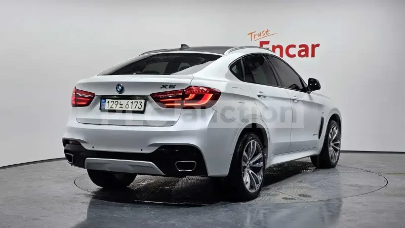 BMW X6 M Packet* следене на ленти* подгреви, снимка 2 - Автомобили и джипове - 54066736