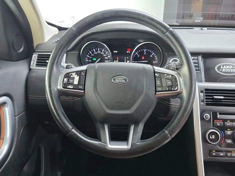 Land Rover Discovery Sport 2.0 Automatic, снимка 13 - Автомобили и джипове - 55841382
