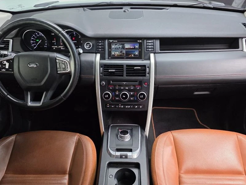 Land Rover Discovery Sport 2.0 Automatic, снимка 7 - Автомобили и джипове - 55841382