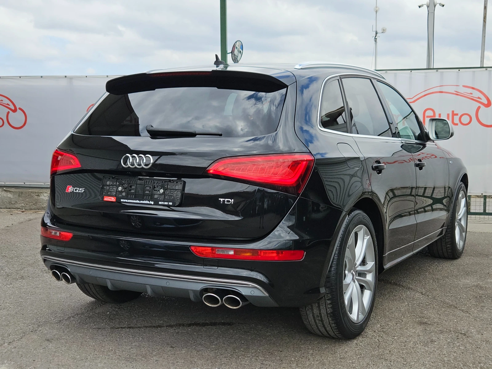 Audi SQ5 3.0BITDI/313k.c/ДИСТРОНИК/LED/NAVI/БЛУТУТ/ПАНОРАМА - изображение 3
