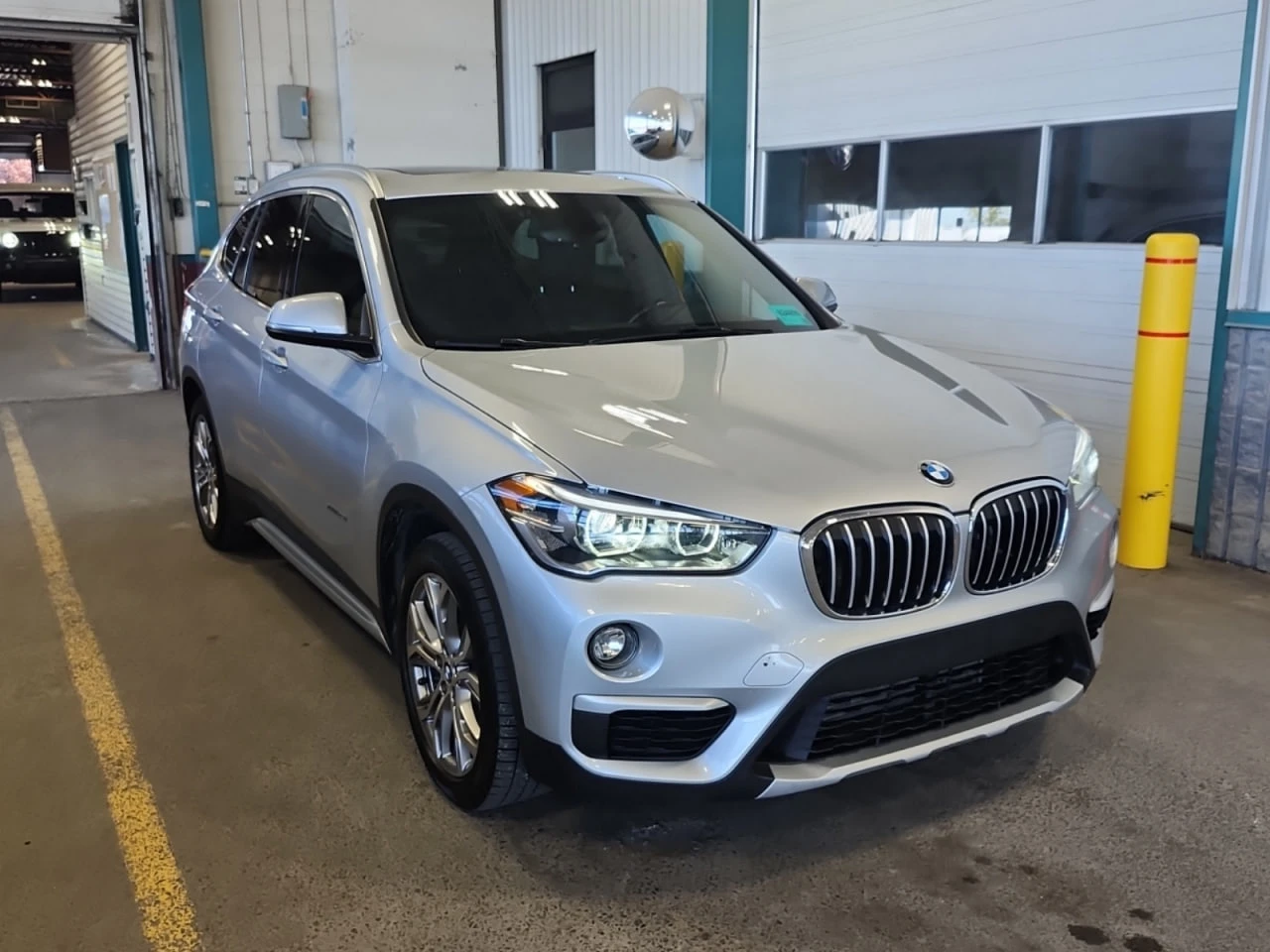 BMW X1 * АВТО КРЕДИТ* ЦЕНА ДО БГ * CARFAX *  - изображение 2