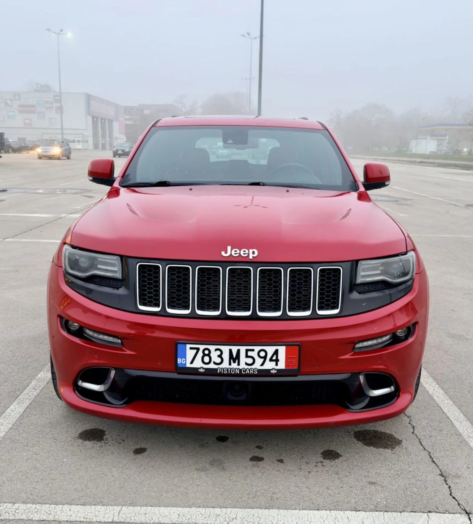 Jeep Grand cherokee 6, 4 SRT HEMI !! - изображение 2