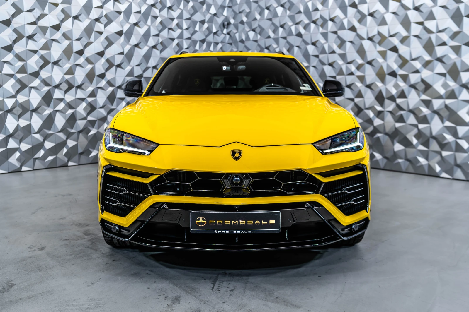 Lamborghini Urus Giallo Auge* B&O3D* Pano* Alcantara - изображение 2