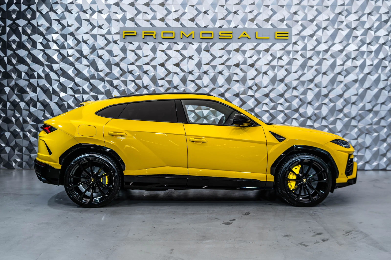 Lamborghini Urus Giallo Auge* B&O3D* Pano* Alcantara - изображение 6