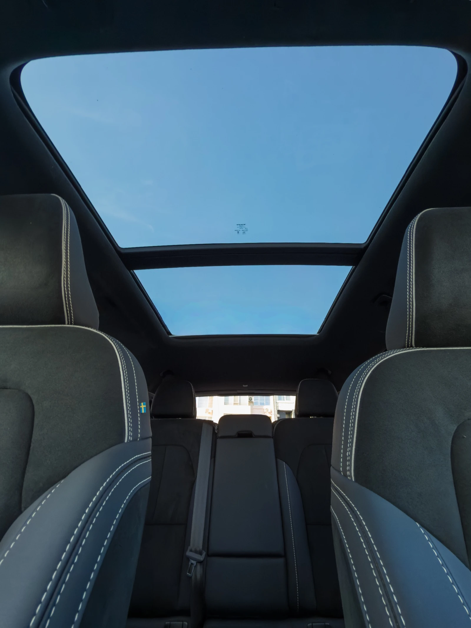 Volvo XC40 Recharge 82kwh, снимка 4 - Автомобили и джипове - 54034348