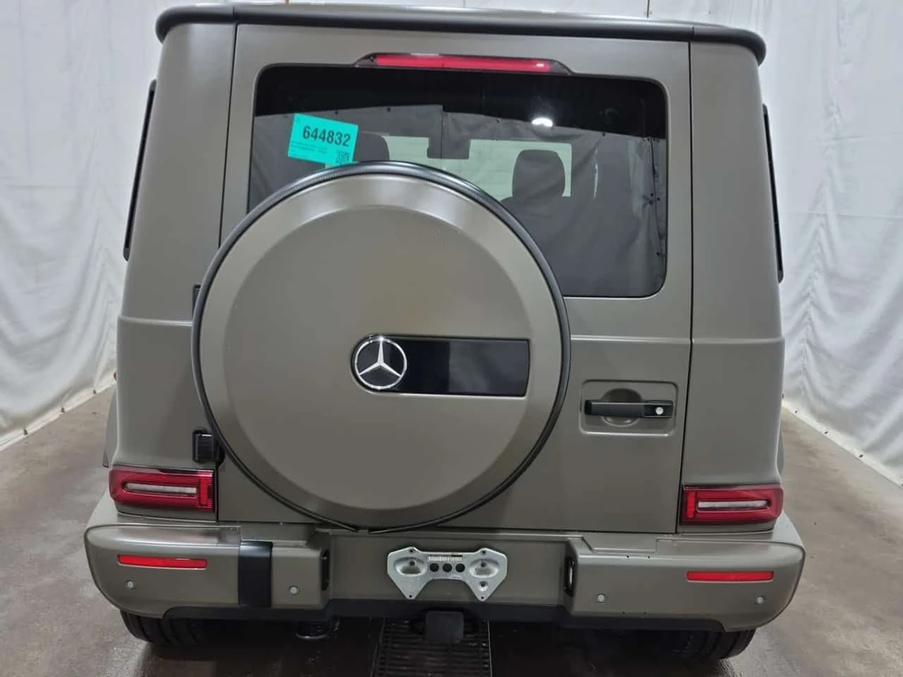 Mercedes-Benz G * AMG 63 * ДИСТРОНИК* 2 КЛЮЧА* ПАНОРАМА* , снимка 5 - Автомобили и джипове - 54063564