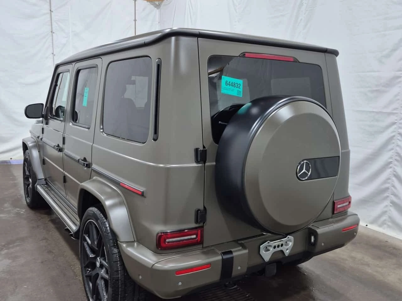Mercedes-Benz G * AMG 63 * ДИСТРОНИК* 2 КЛЮЧА* ПАНОРАМА* , снимка 4 - Автомобили и джипове - 54063564