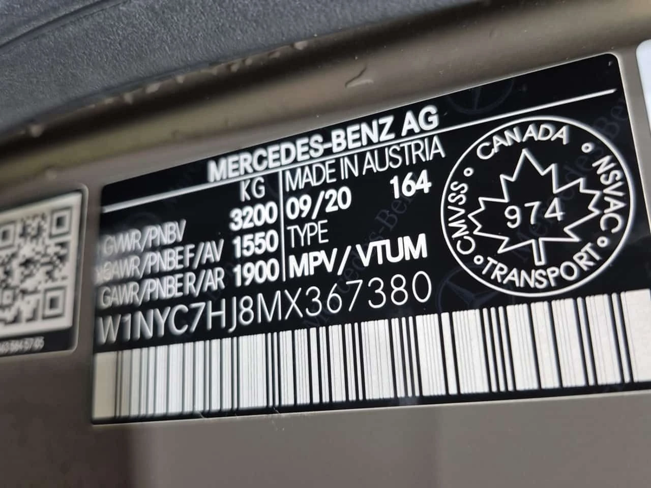 Mercedes-Benz G * AMG 63 * ДИСТРОНИК* 2 КЛЮЧА* ПАНОРАМА* , снимка 16 - Автомобили и джипове - 54063564