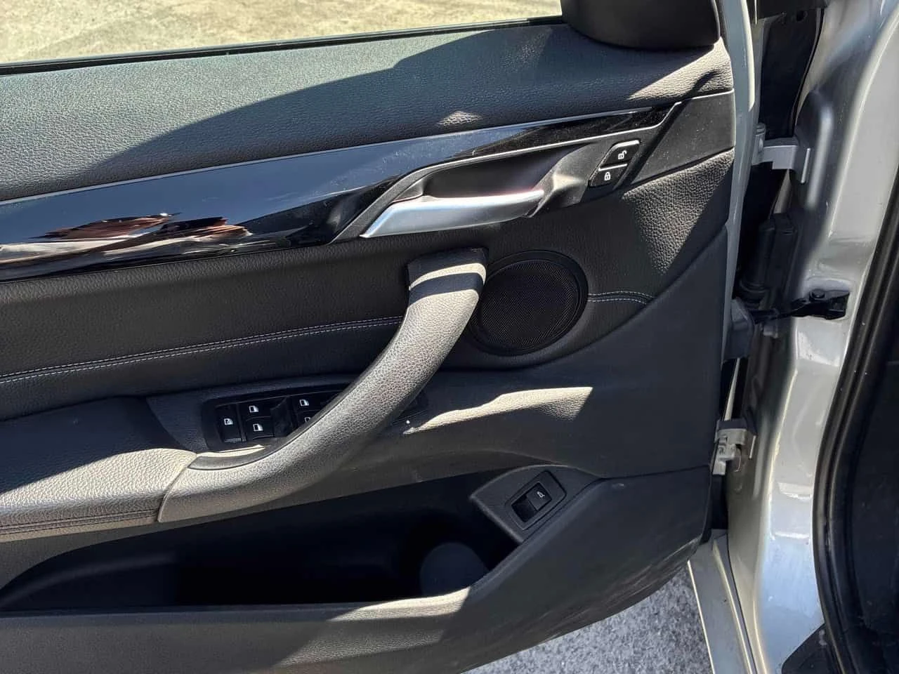 BMW X1 * xDrive28i * PANO* KEYLESS* �������*  | Mobile.bg � ����������� 11