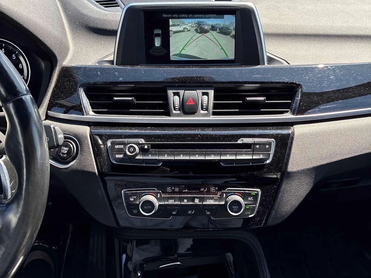 BMW X1 * xDrive28i * PANO* KEYLESS* �������*  | Mobile.bg � ����������� 9