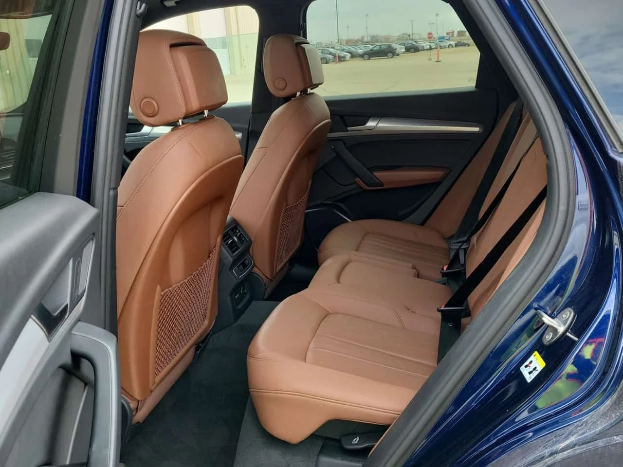 Audi Q5 S LINE/2 КЛЮЧА/ПАНО/PROGRESSIV/CARFAX/ФИНАНСИРАНЕ, снимка 11 - Автомобили и джипове - 54672638