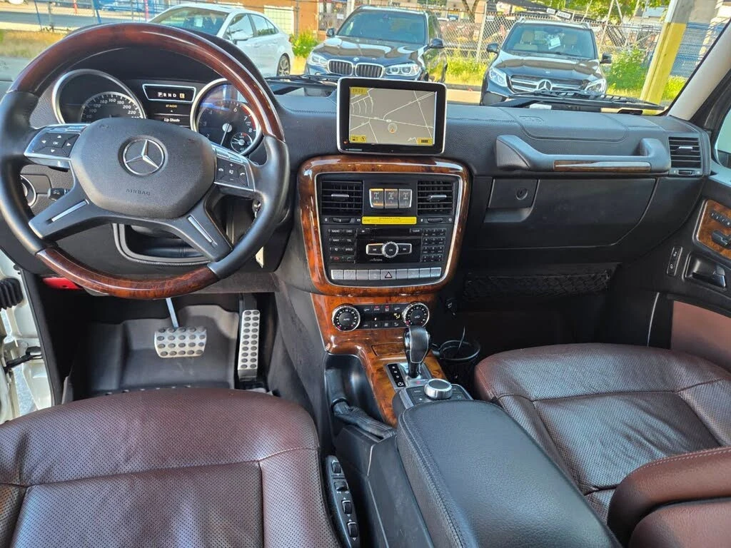 Mercedes-Benz G 500 HARMON* KARDON* ПОДГРЕВ* ОБДУХВАНЕ* КАМЕРА* МАСАЖ*, снимка 9 - Автомобили и джипове - 54969485