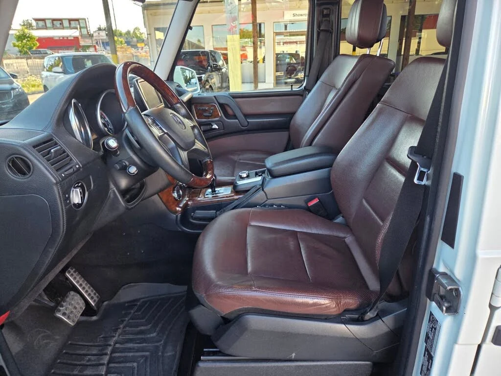 Mercedes-Benz G 500 HARMON* KARDON* ПОДГРЕВ* ОБДУХВАНЕ* КАМЕРА* МАСАЖ*, снимка 14 - Автомобили и джипове - 54969485