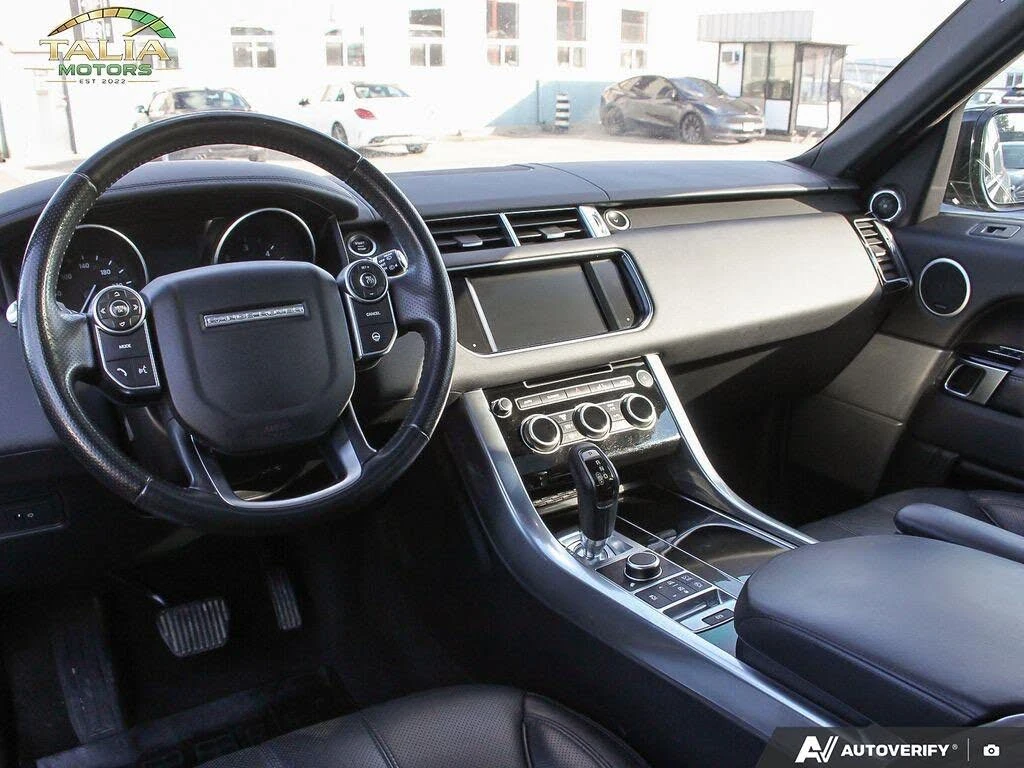 Land Rover Range Rover Sport 3.0 HSE DYNAMIC/CAM/PANO/FULL, снимка 4 - Автомобили и джипове - 55037417