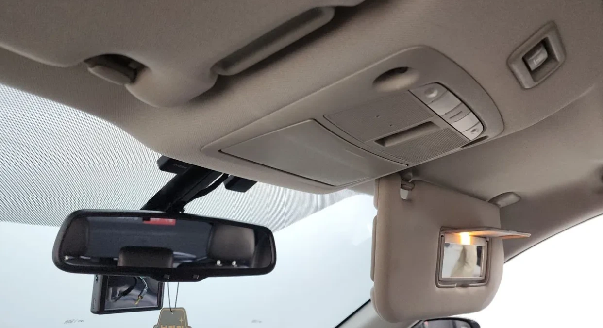 Nissan Pathfinder 3.5 Бензин 4х4, снимка 13 - Автомобили и джипове - 55102864