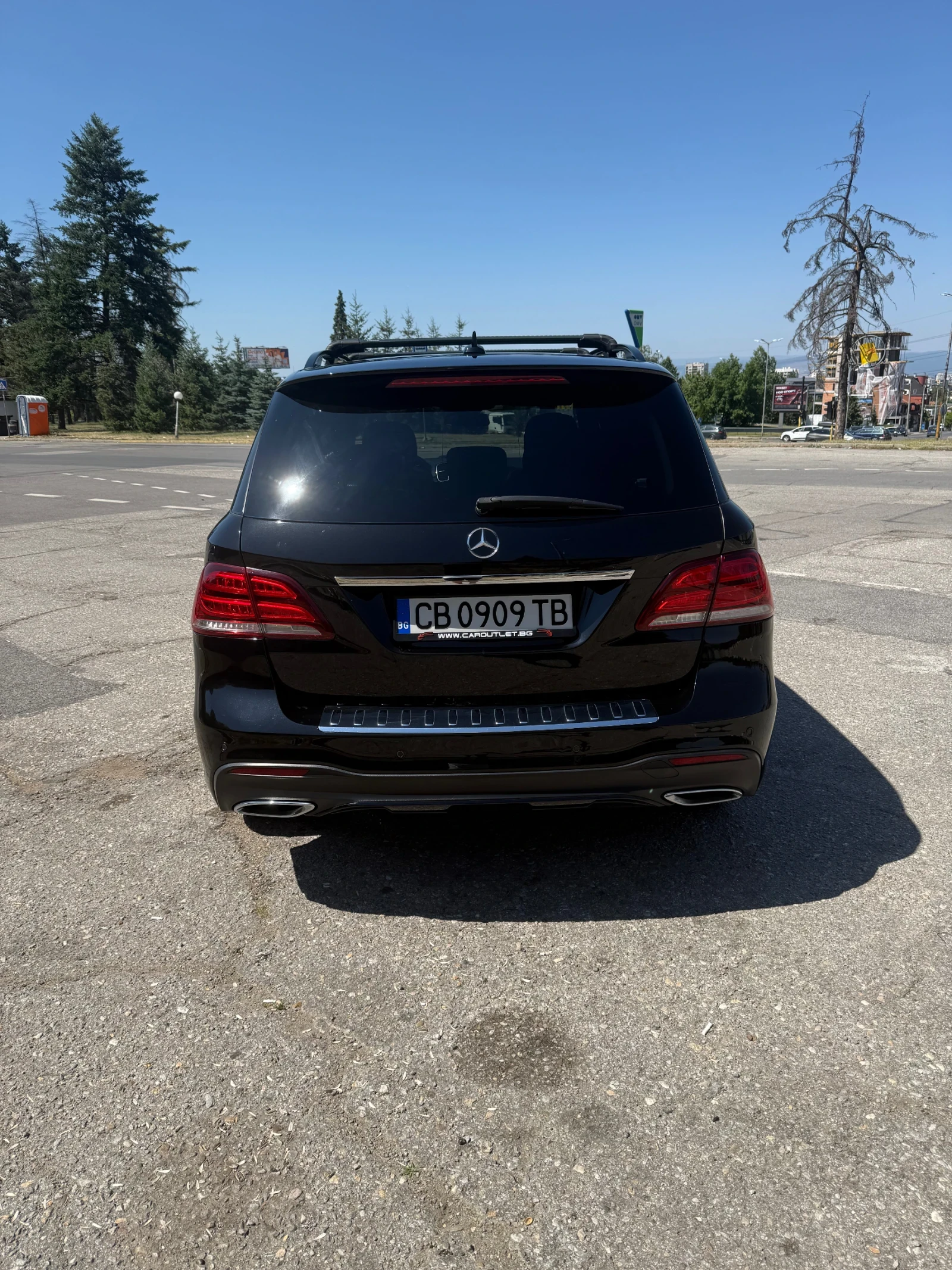 Mercedes-Benz GLE 350 AMG 4Matic FULL, снимка 4 - Автомобили и джипове - 55515389